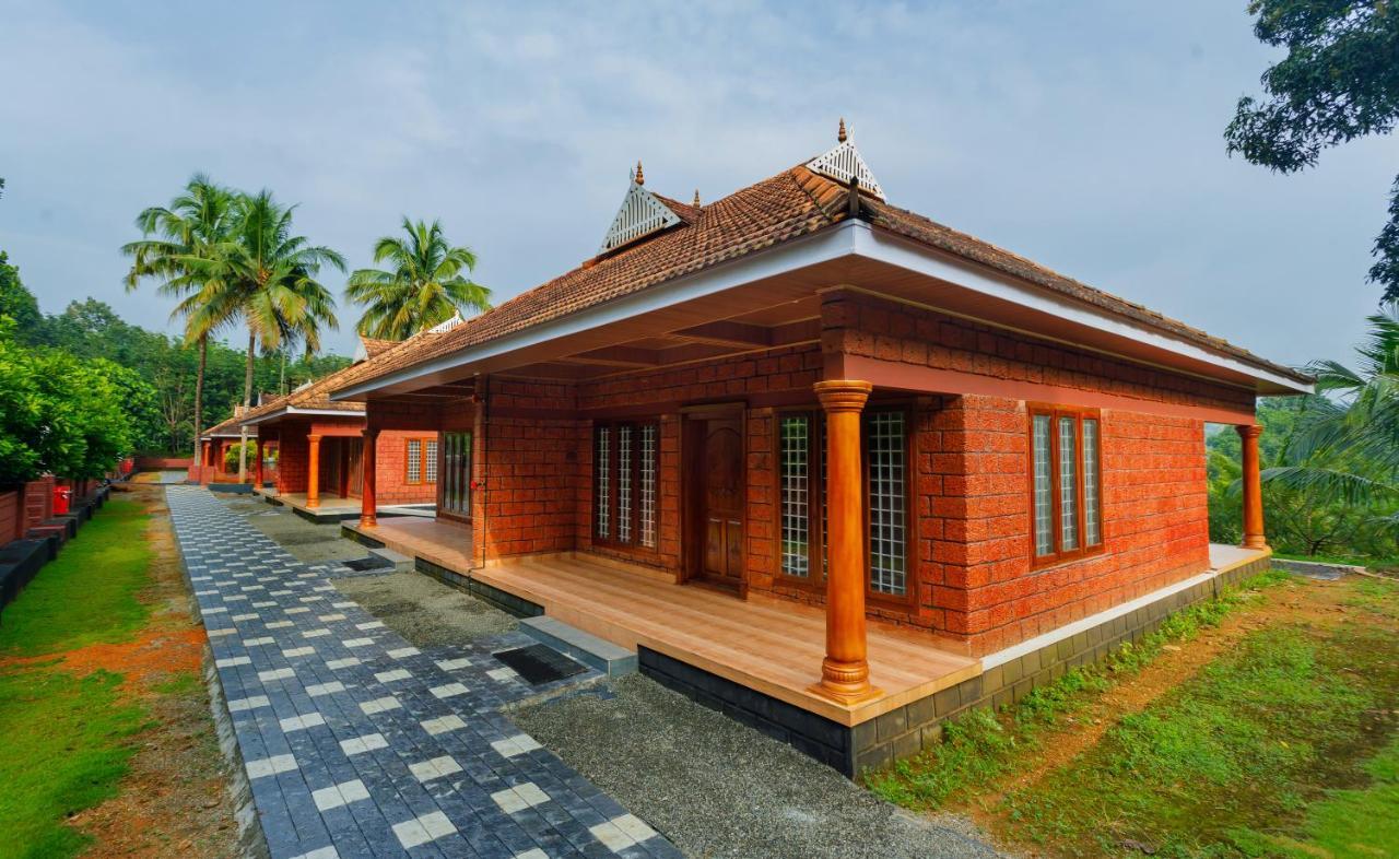 Carmel Tourism Village Kotamangalam Exteriör bild