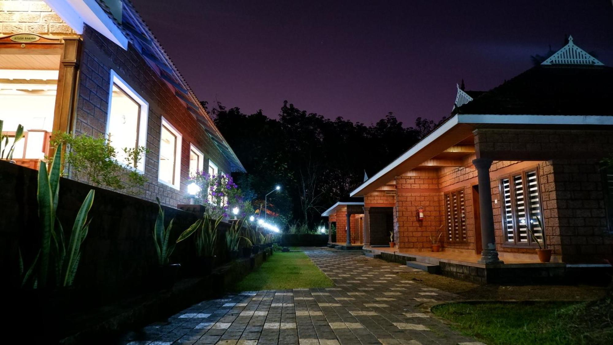 Carmel Tourism Village Kotamangalam Exteriör bild